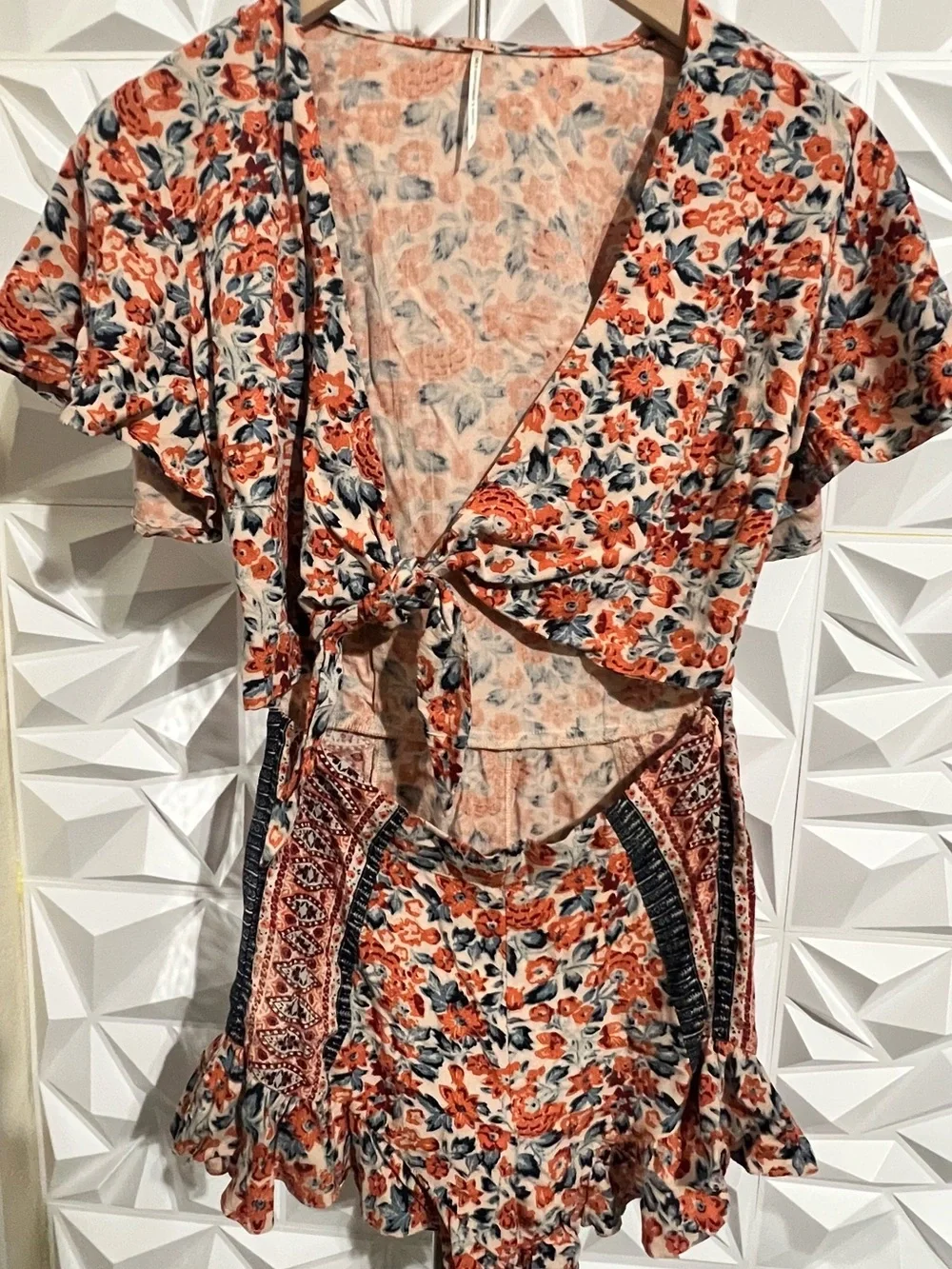 Free People Surf Date Sexy Floral Romper Festival One Piece Size Small - Picture 10 of 15